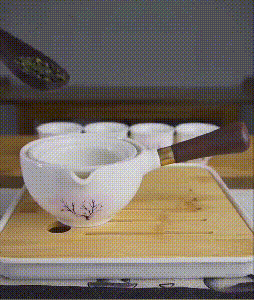 1683717588841392.gif 1683717479640347.gif